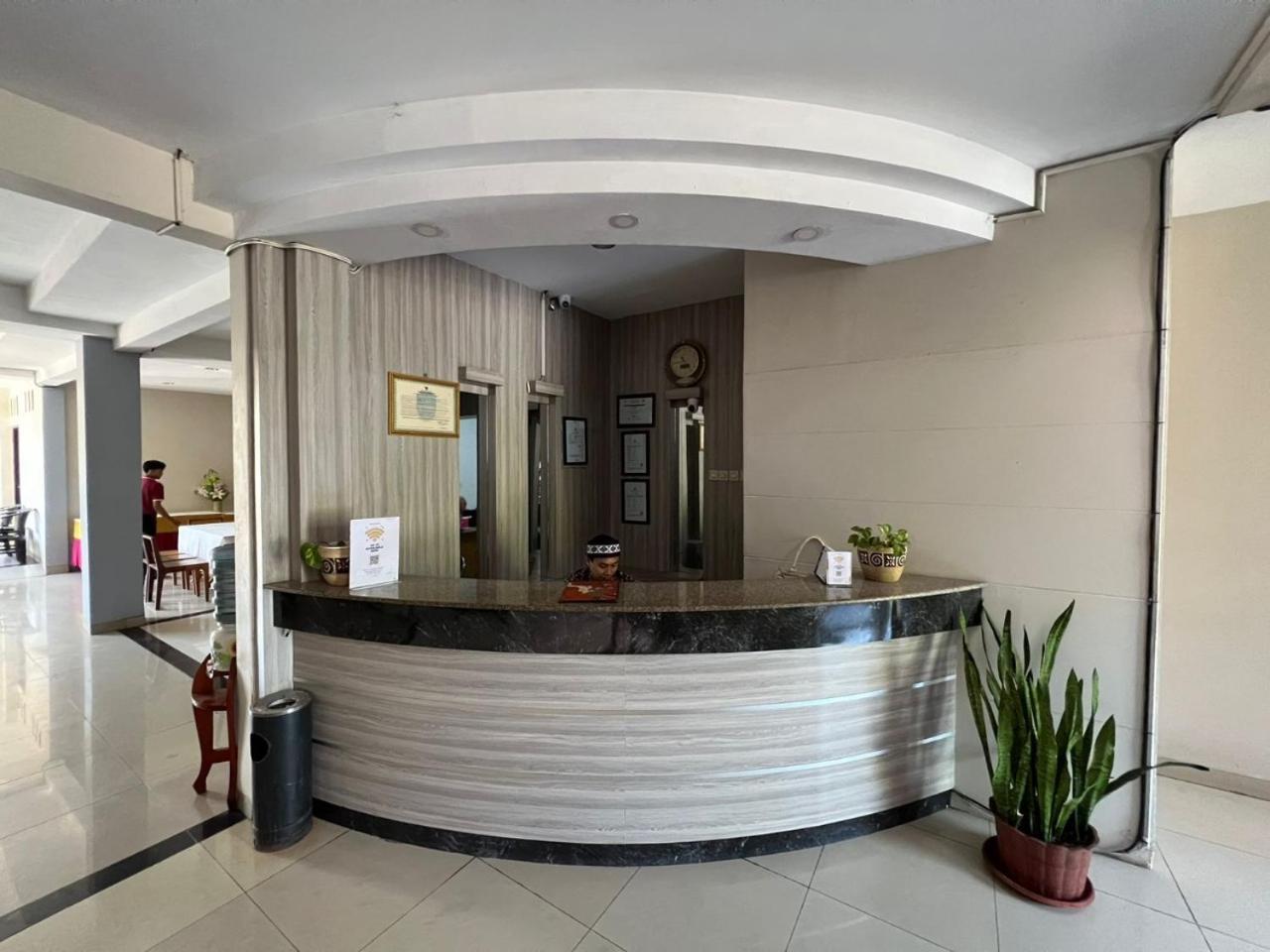 Hotel Century Pangandaran Bagian luar foto